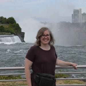 Meet your Posher, Kim